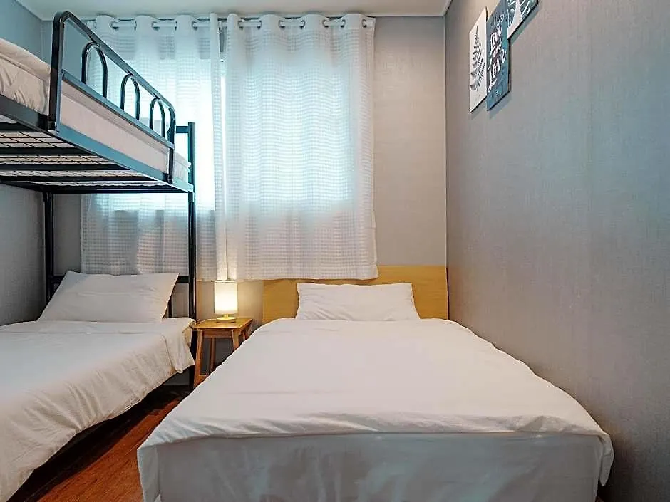 ** Guest house Incheon Airport Guesthouse Rainboots South Korea